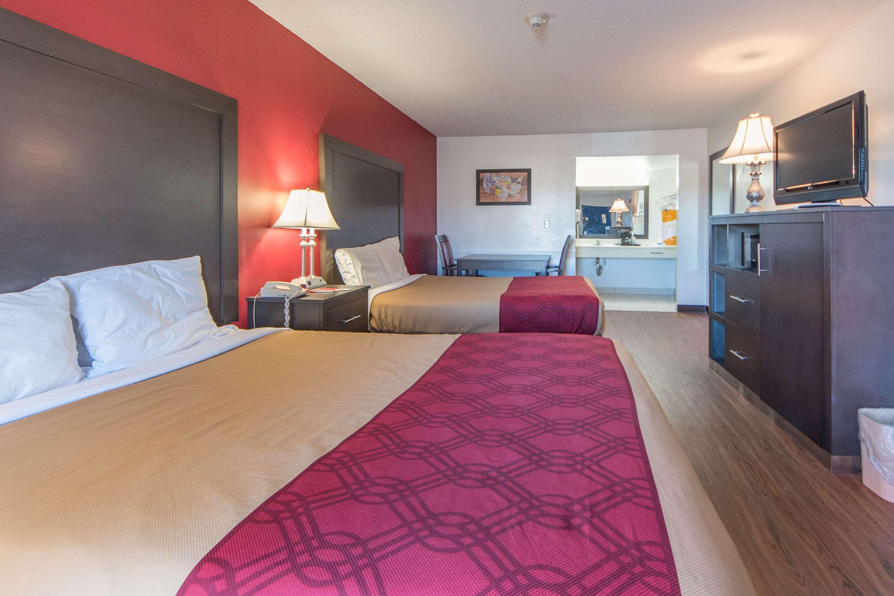 Econo Lodge Ruther Glen Eksteriør bilde