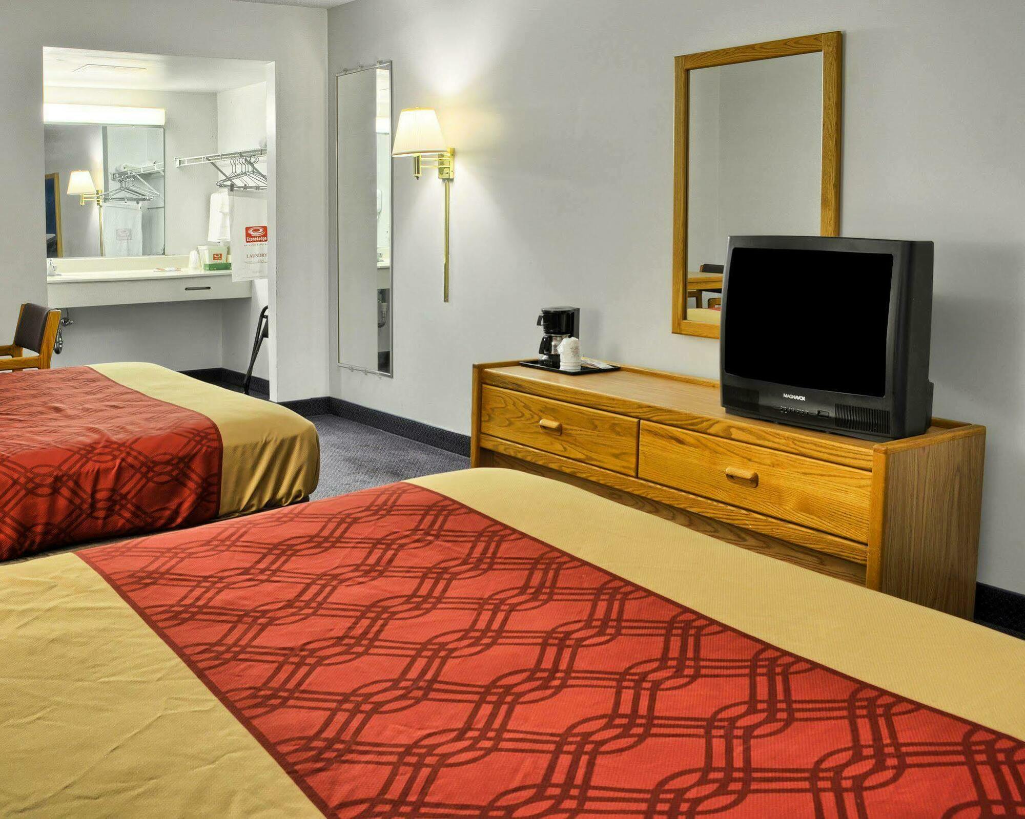 Econo Lodge Ruther Glen Eksteriør bilde